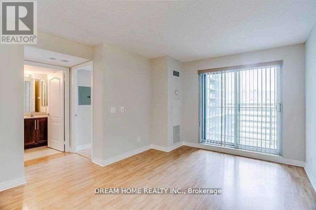 1005 - 60 Town Centre Court, Toronto, Ontario  M1P 0B1 - Photo 3 - E12987744