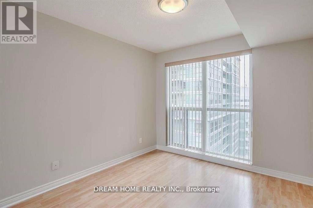 1005 - 60 Town Centre Court, Toronto, Ontario  M1P 0B1 - Photo 9 - E12987744