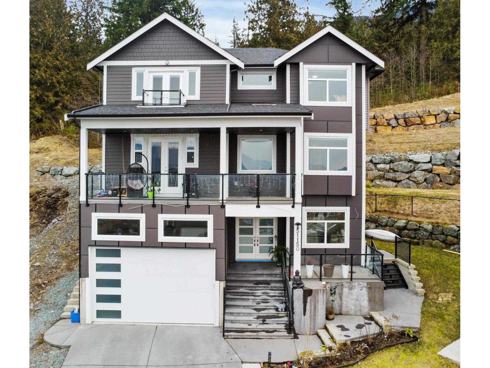 51150 Farmers Way, Eastern Hillsides, Chilliwack, British Columbia  V4Z 0E4 - Photo 2 - R3108939