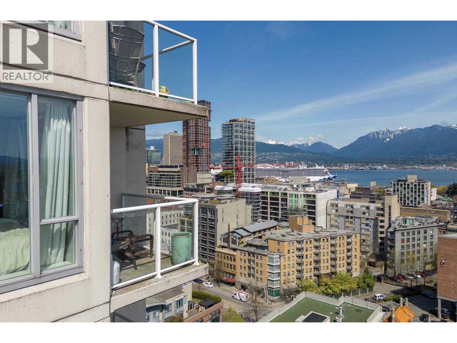 2107 550 Taylor Street, Vancouver, British Columbia  V6B 1R1 - Photo 17 - R3085120
