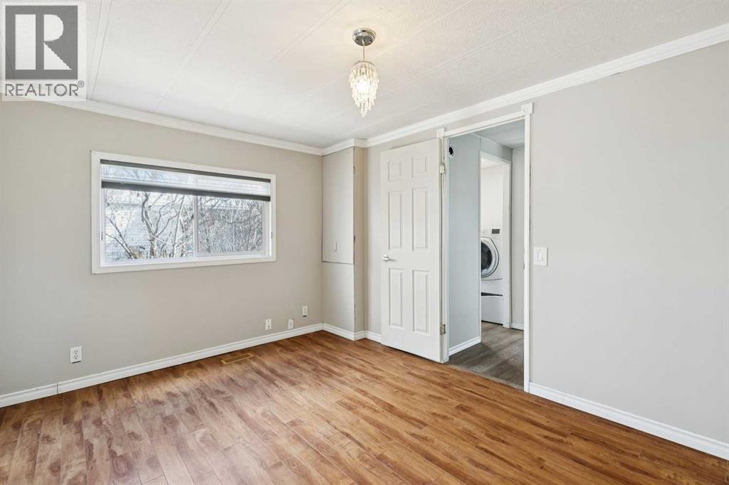 381 Big Springs Drive Se, Airdrie, Alberta  T4A 1A5 - Photo 15 - A2299708