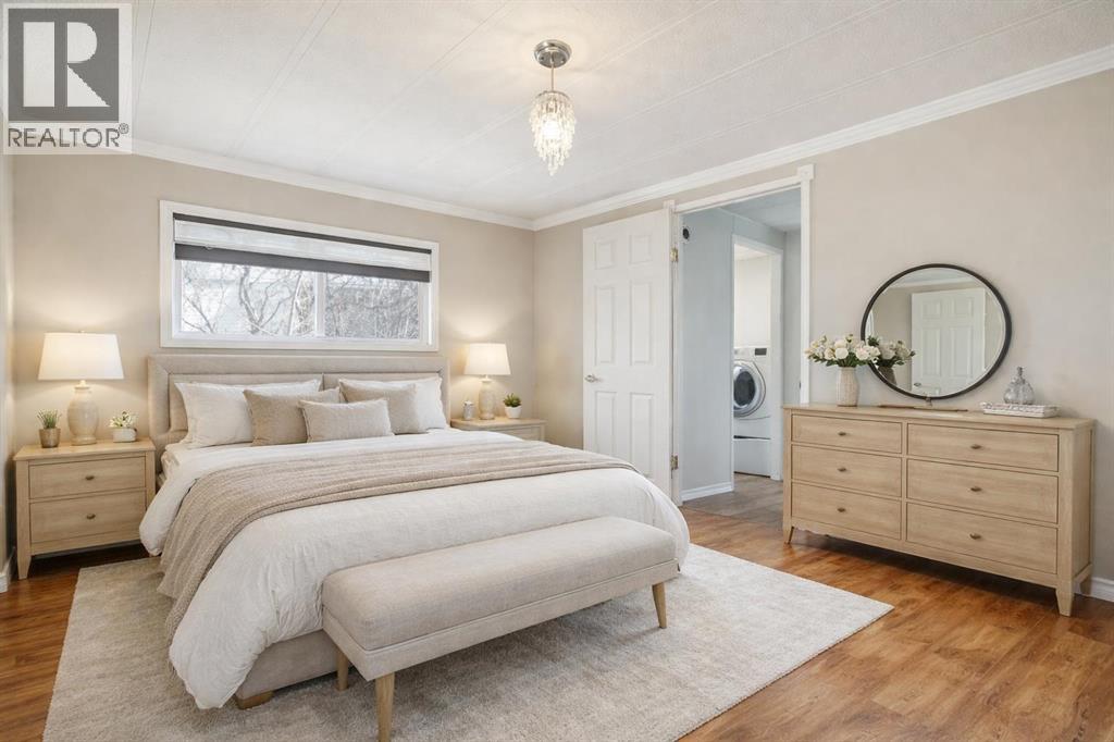 381 Big Springs Drive Se, Airdrie, Alberta  T4A 1A5 - Photo 3 - A2299708