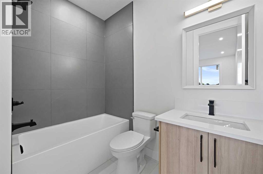 8112 Bowness Road NW, Calgary, Alberta  T3B 0H6 - Photo 19 - A2301031