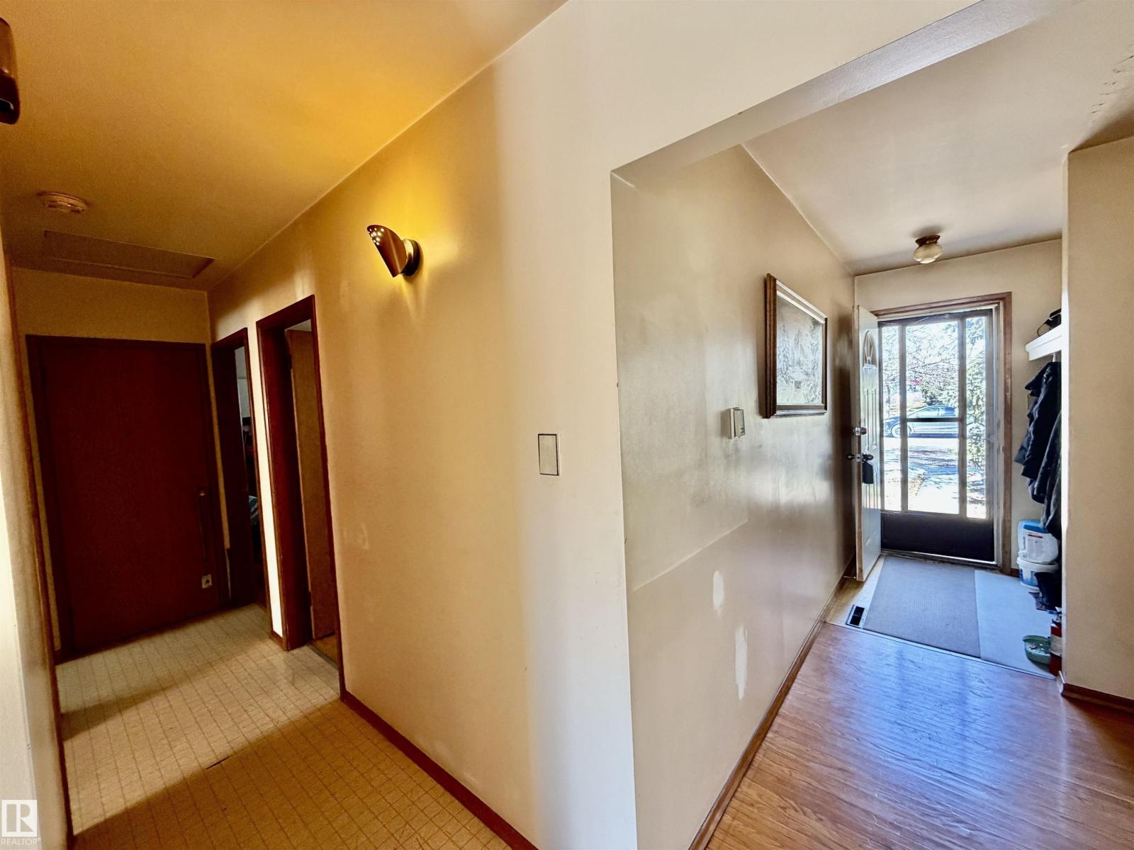 13203 136a Av Nw, Edmonton, Alberta  T5L 4B7 - Photo 28 - E4481924