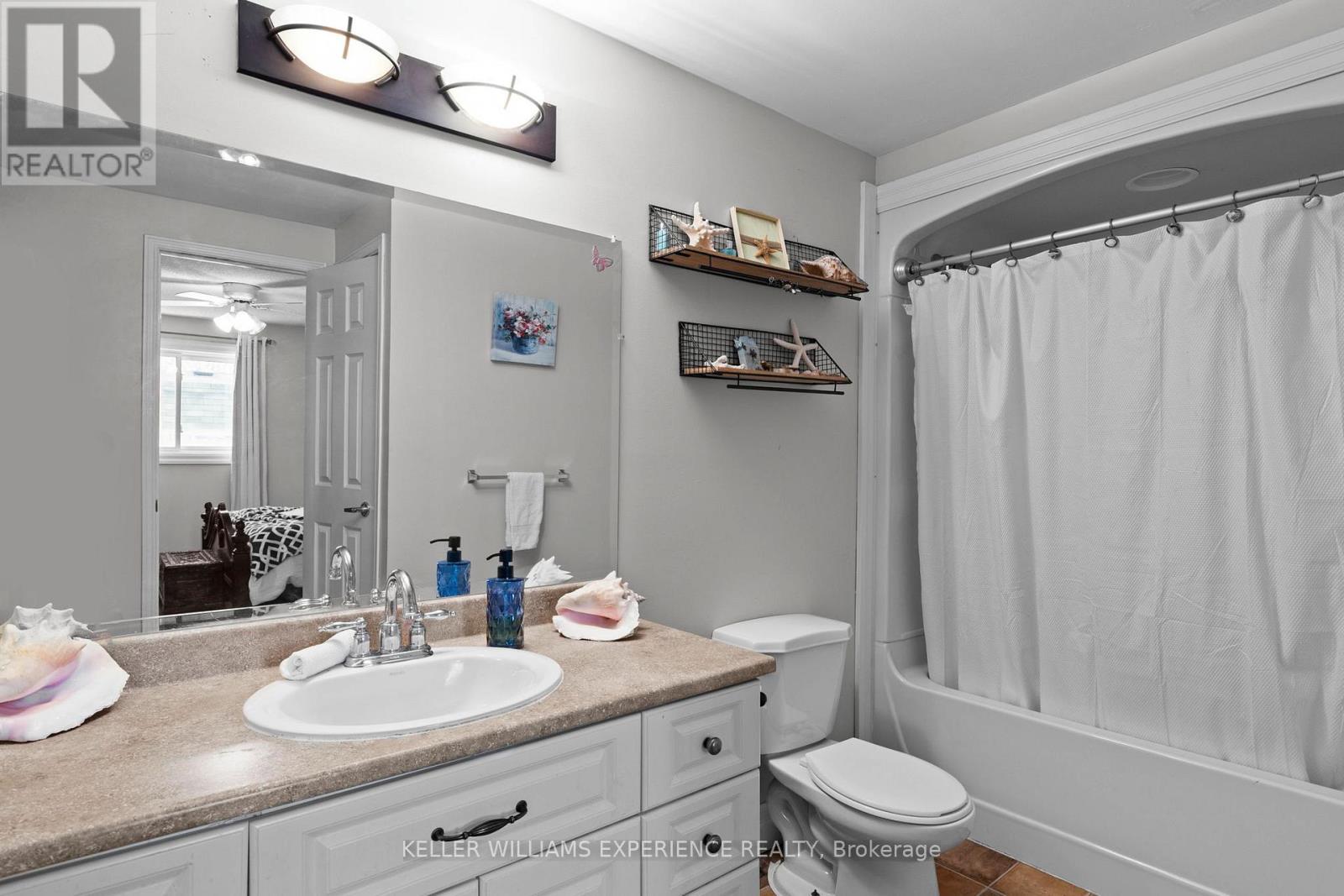 5 Laurie Crescent, Barrie, Ontario  L4M 6C7 - Photo 15 - S12987732