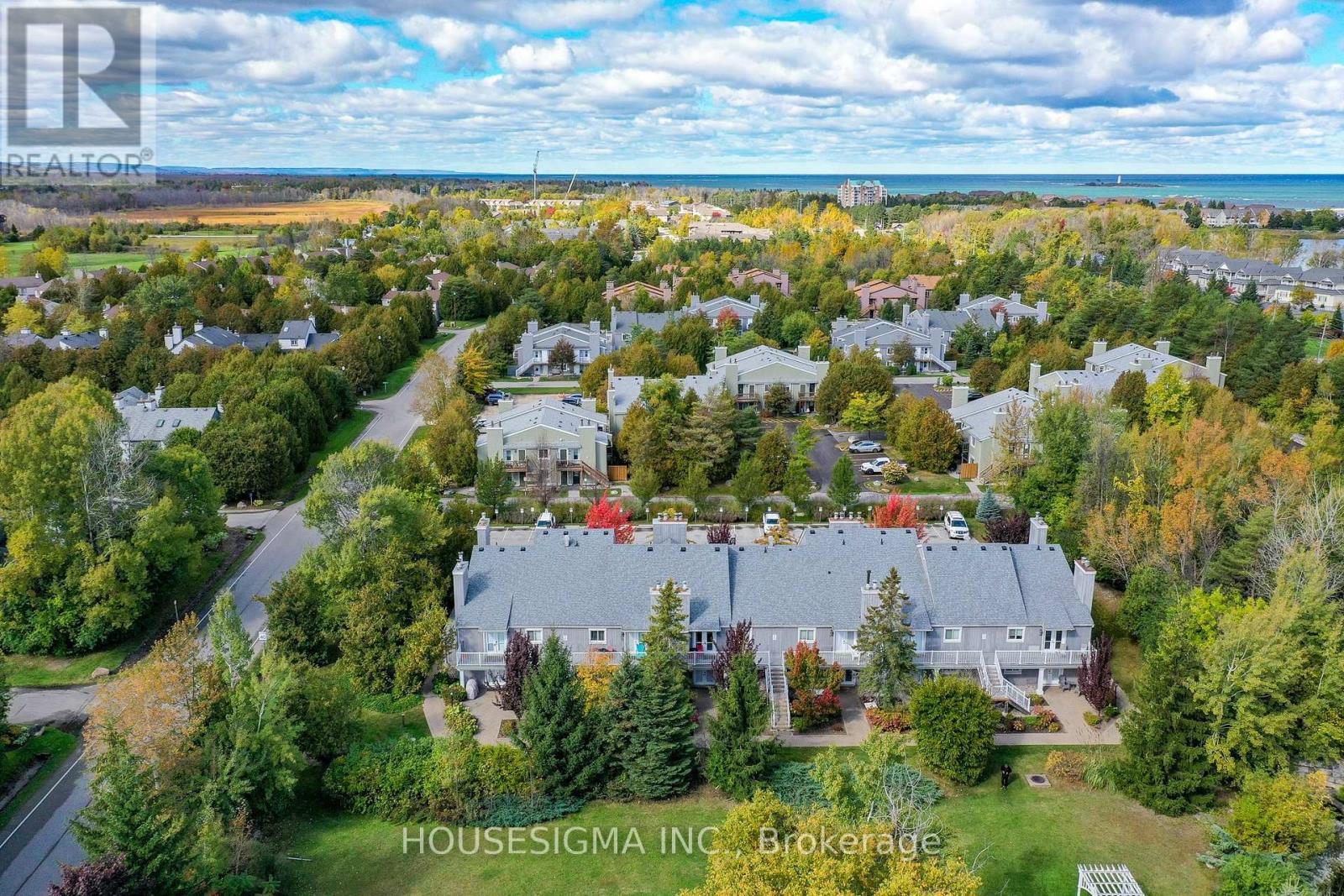 718 - 11 Dawson Drive, Collingwood, Ontario  L9Y 5B4 - Photo 2 - S12987746