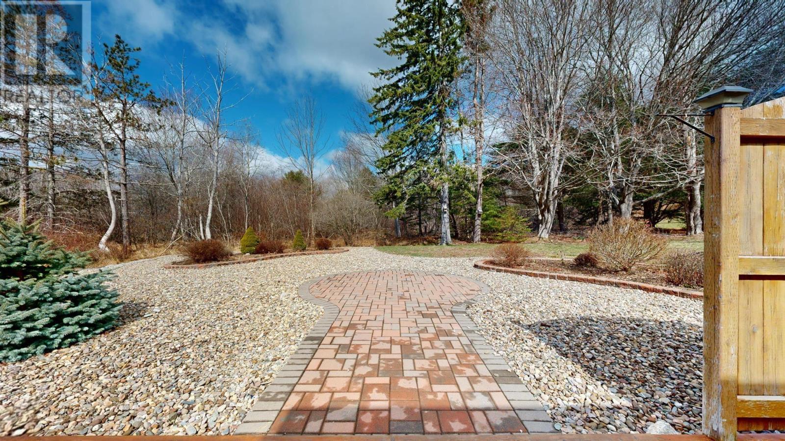 318 Victoria Road, Bridgewater, Nova Scotia  B4V 2P1 - Photo 42 - 202607068