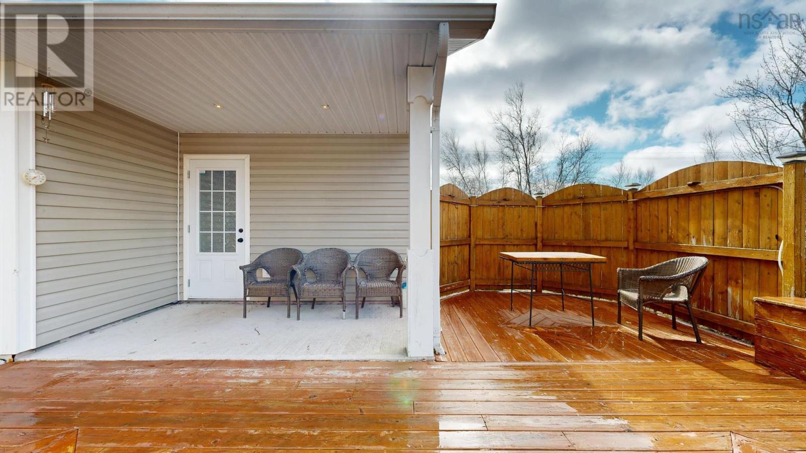 318 Victoria Road, Bridgewater, Nova Scotia  B4V 2P1 - Photo 39 - 202607068