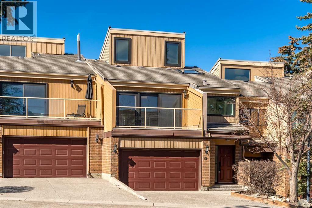 19, 1220 Prominence Way Sw, Calgary, Alberta  T3H 2B4 - Photo 1 - A2296435