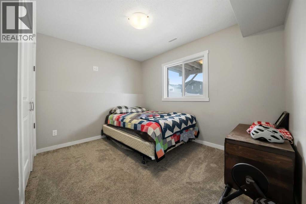226 Livingston Close, Red Deer, Alberta  T4R 0S8 - Photo 17 - A2300040