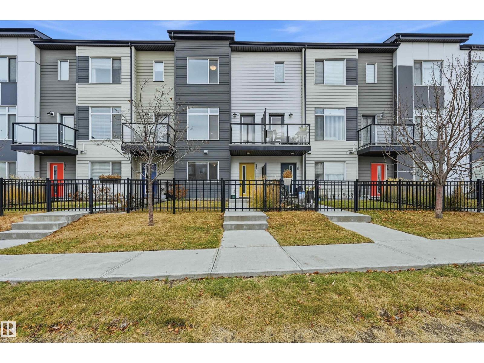 #16 804 WELSH DR SW, Edmonton, Alberta