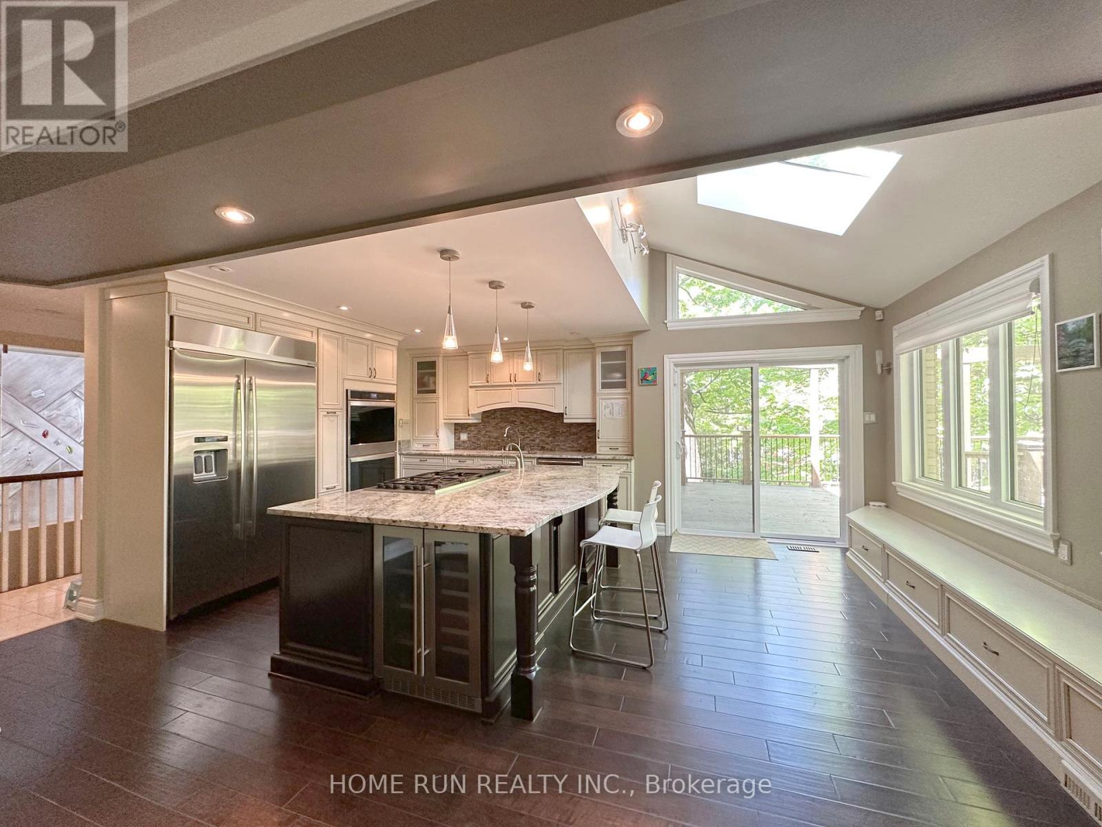 35 Blue Heron Court, Ottawa, Ontario  K1L 8J7 - Photo 14 - X12987760