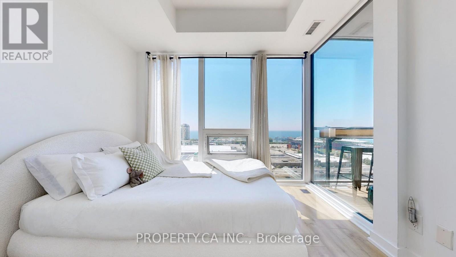 2012 - 135 East Liberty Street, Toronto, Ontario  M6K 0G7 - Photo 19 - C12987766