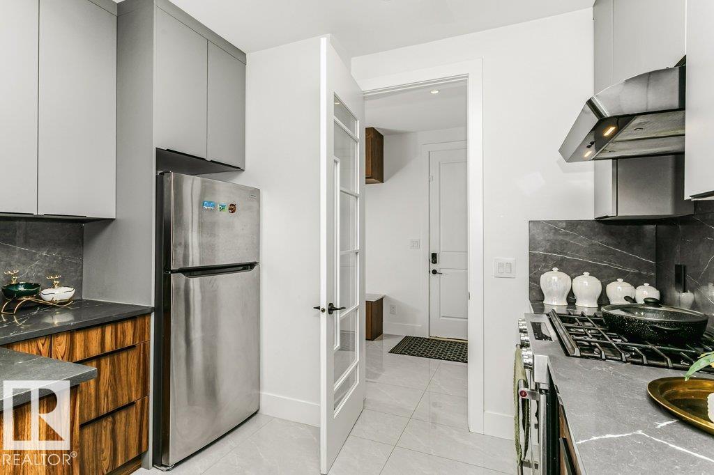 2942 Kostash Dr SW, Edmonton, Alberta  T6W 3J8 - Photo 28 - E4478413