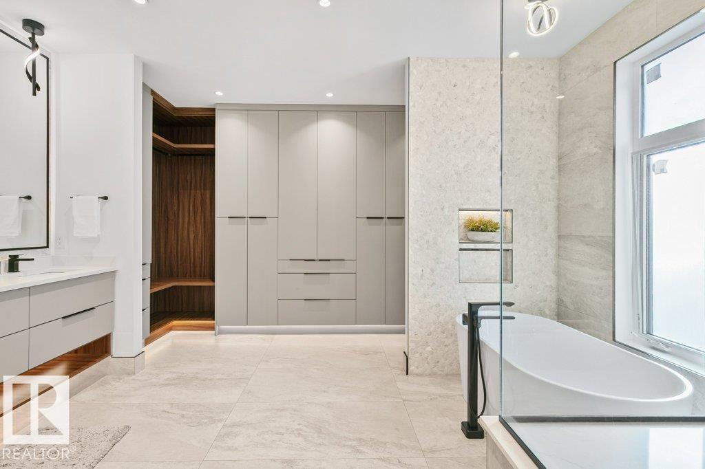 2942 Kostash Dr SW, Edmonton, Alberta  T6W 3J8 - Photo 46 - E4478413