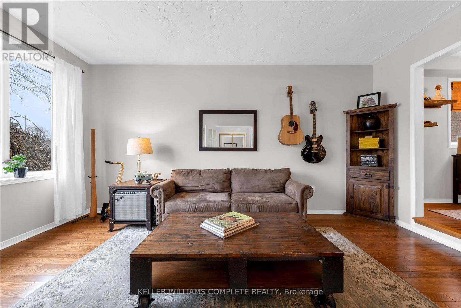 16 Homeland Avenue, Hamilton, Ontario  L8E 4X2 - Photo 4 - X12987764