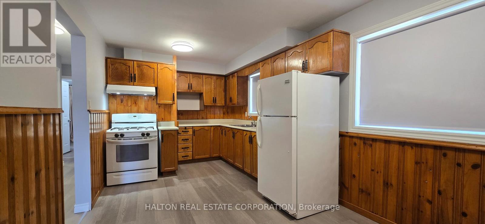 632 Beach Boulevard, Hamilton, Ontario  L8H 6Y1 - Photo 5 - X12987770