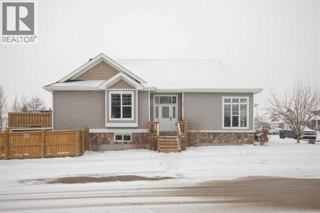 7135 Henner's Road, Lacombe, Alberta  T4L 0C3 - Photo 4 - A2298075