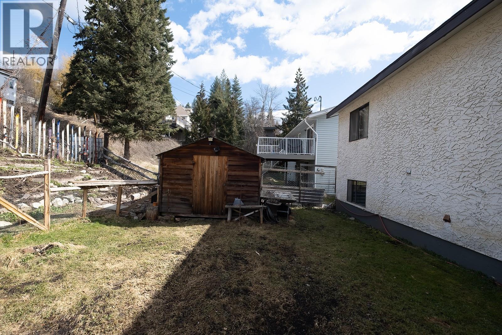 1730 Kootenay Avenue, Rossland, British Columbia  V0G 1Y0 - Photo 38 - 10380318