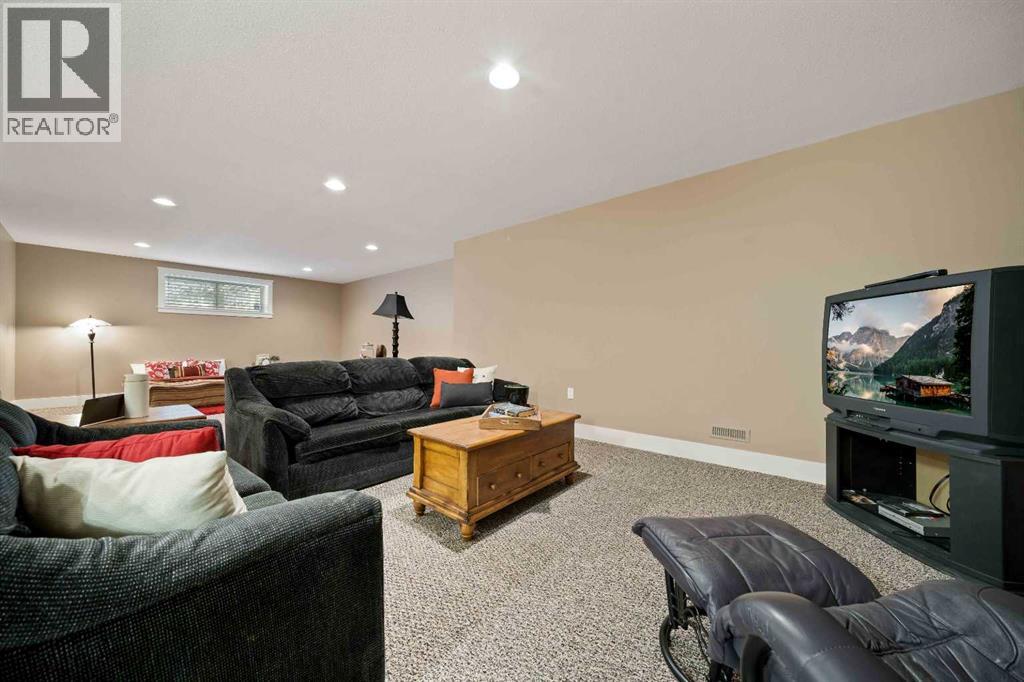 210 6 Avenue, Rural Cypress County, Alberta  T0J 1C0 - Photo 30 - A2263240