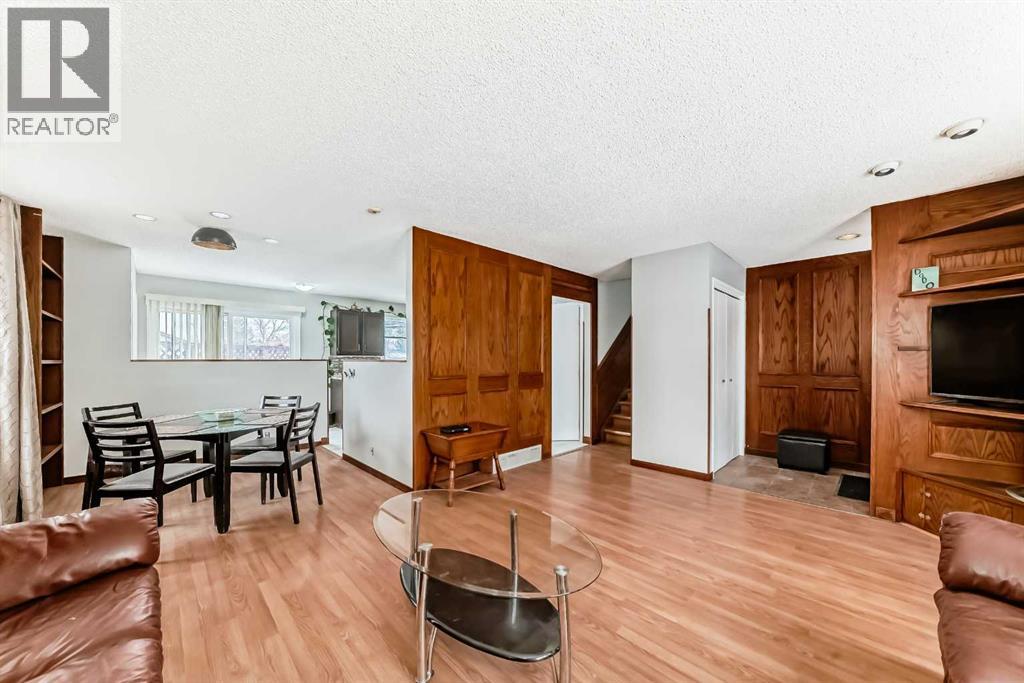 331 Bedford Place Ne, Calgary, Alberta  T3K 2K6 - Photo 6 - A2292781