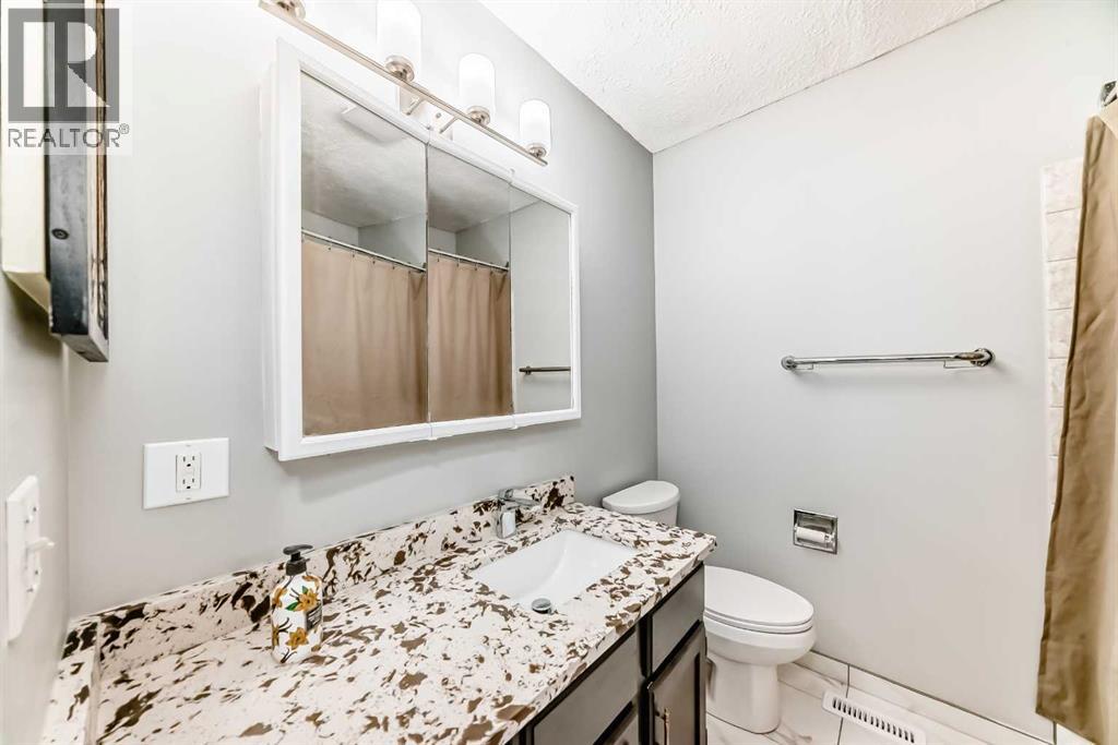 331 Bedford Place Ne, Calgary, Alberta  T3K 2K6 - Photo 20 - A2292781