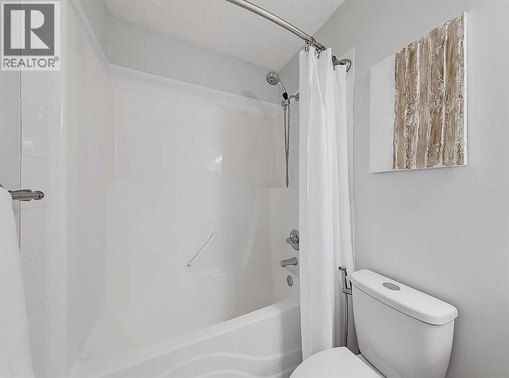 9 Royal Elm Mews NW, Calgary, Alberta  T3G 5P6 - Photo 32 - A2300636