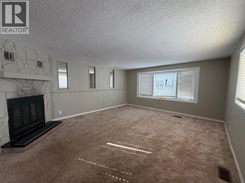 169 Clausen Crescent, Fort Mcmurray, Alberta  T9K 2H8 - Photo 6 - A2300623