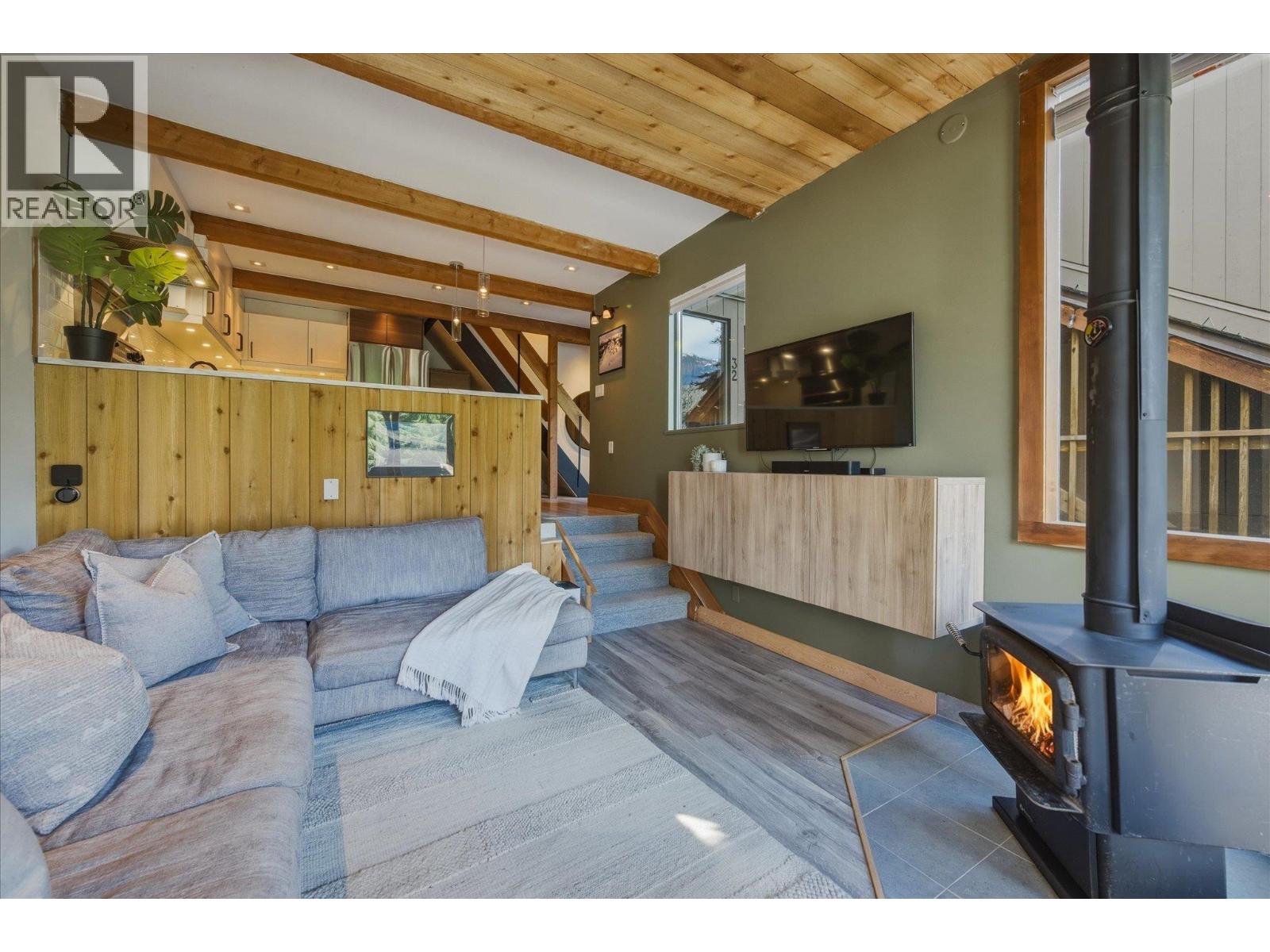 32 2301 Whistler Road, Whistler, British Columbia  V8E 0A6 - Photo 6 - R3110135