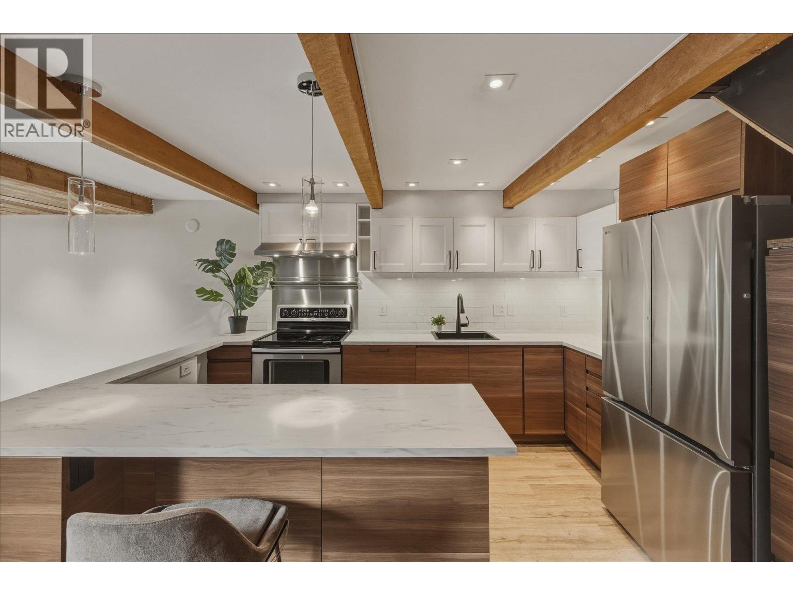 32 2301 Whistler Road, Whistler, British Columbia  V8E 0A6 - Photo 9 - R3110135