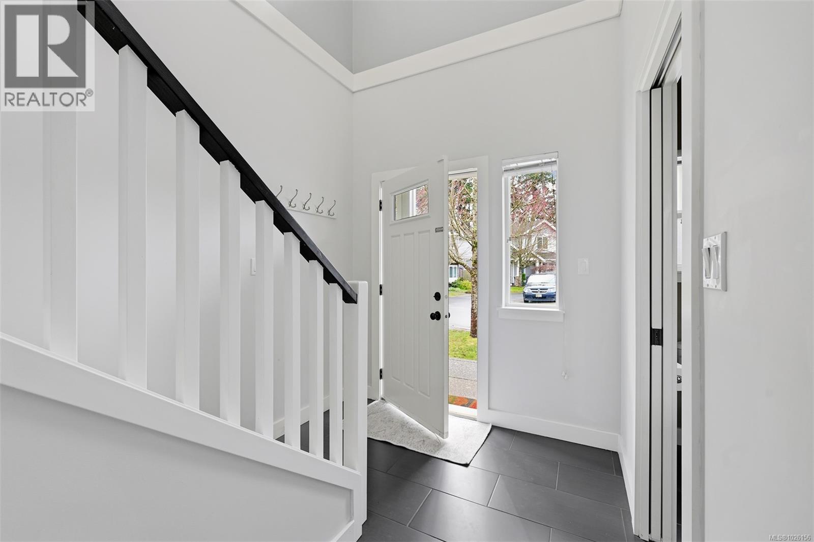 1184 Parkdale Creek Gdns, Langford, British Columbia  V9B 4G9 - Photo 3 - 1026156