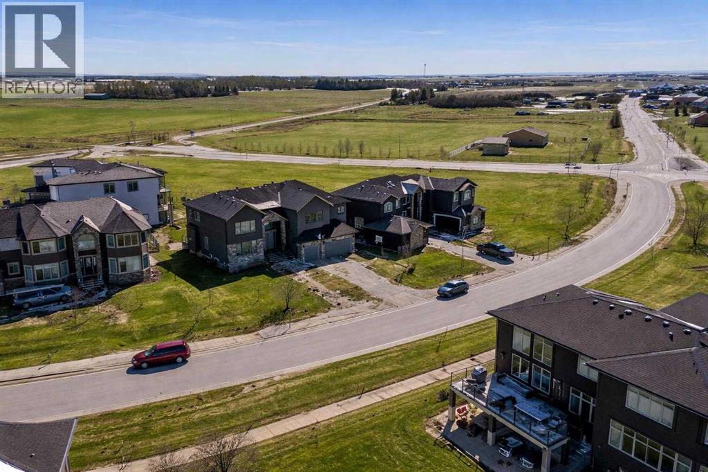 126 Cambridge Park Way, Rural Rocky View County, Alberta  T1Z 0A2 - Photo 2 - A2300594