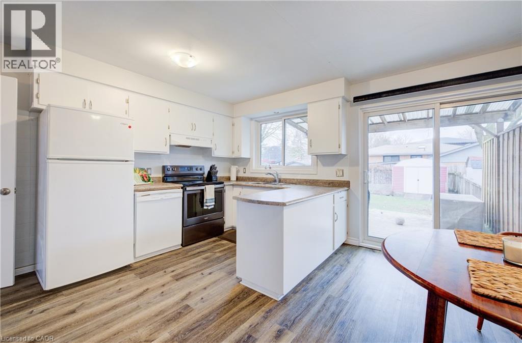 88 Westwood Drive, Kitchener, Ontario  N2M 2K6 - Photo 12 - 40817238