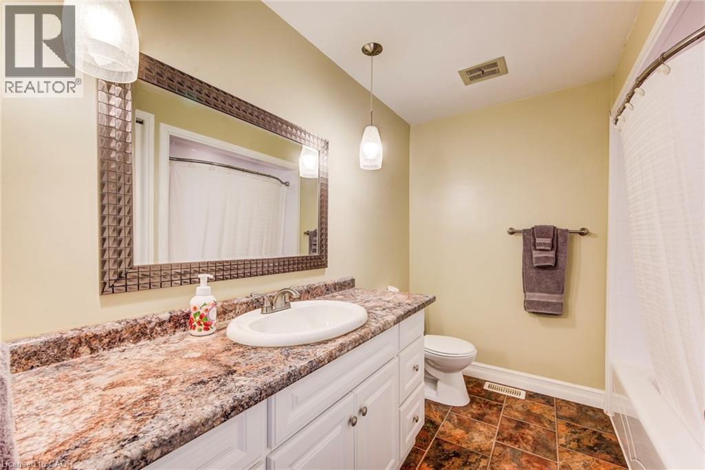 88 Westwood Drive, Kitchener, Ontario  N2M 2K6 - Photo 23 - 40817238