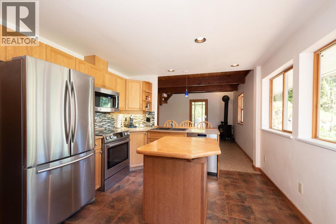 1293 Westside Road, Bowen Island, British Columbia  V0N 1G2 - Photo 10 - R3110137