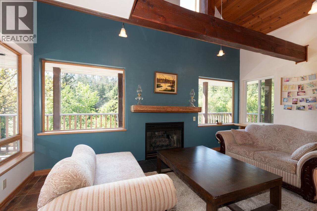 1293 Westside Road, Bowen Island, British Columbia  V0N 1G2 - Photo 4 - R3110137