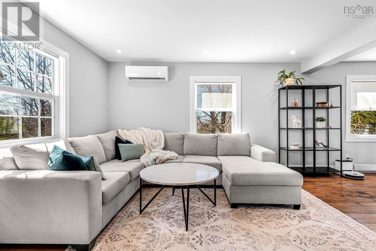 764 Cobequid Road, Lower Sackville, Nova Scotia  B4C 4A2 - Photo 9 - 202606876