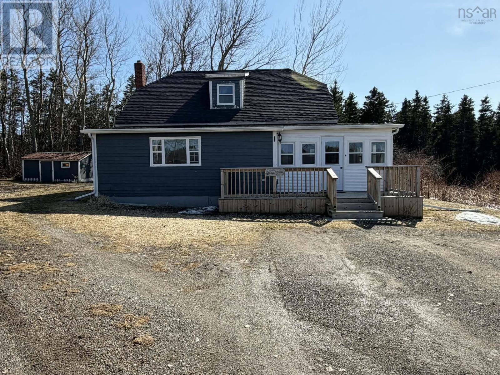 126 Pembroke Road, Grand Étang, Nova Scotia  B0E 1H0 - Photo 2 - 202607094
