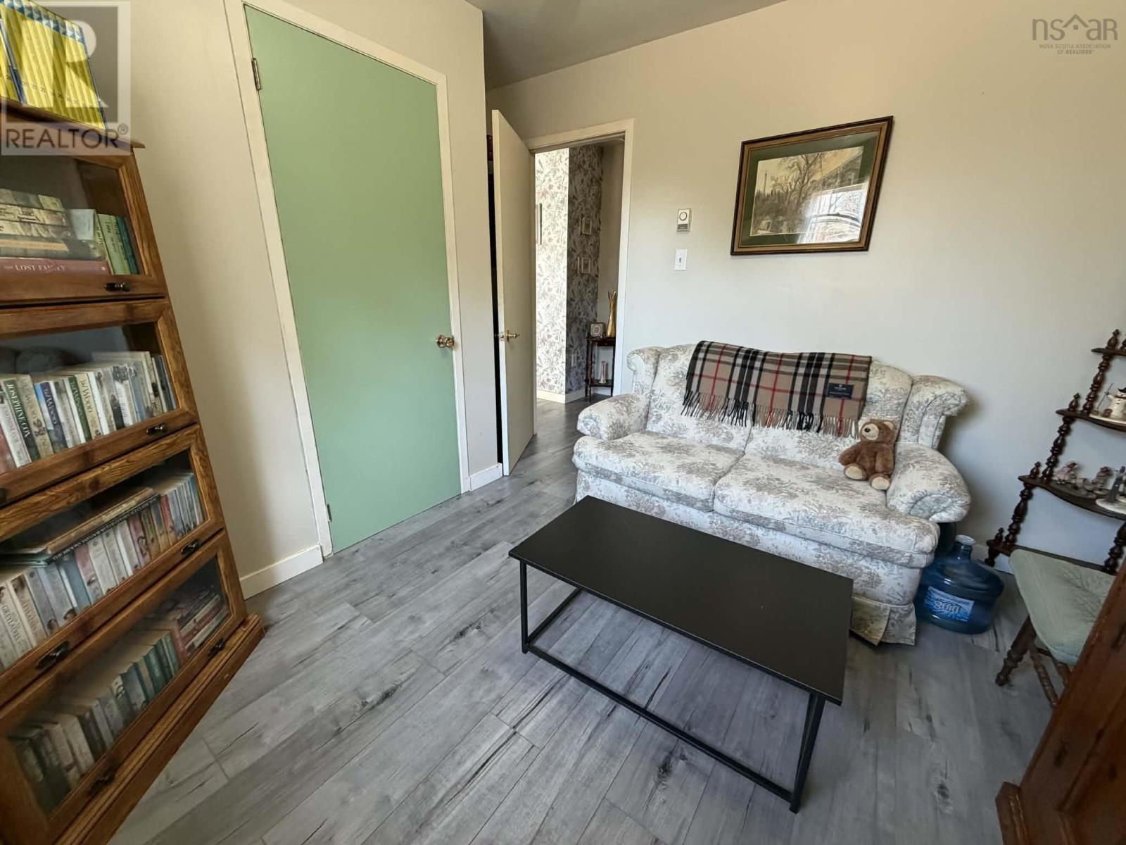 126 Pembroke Road, Grand Étang, Nova Scotia  B0E 1H0 - Photo 37 - 202607094