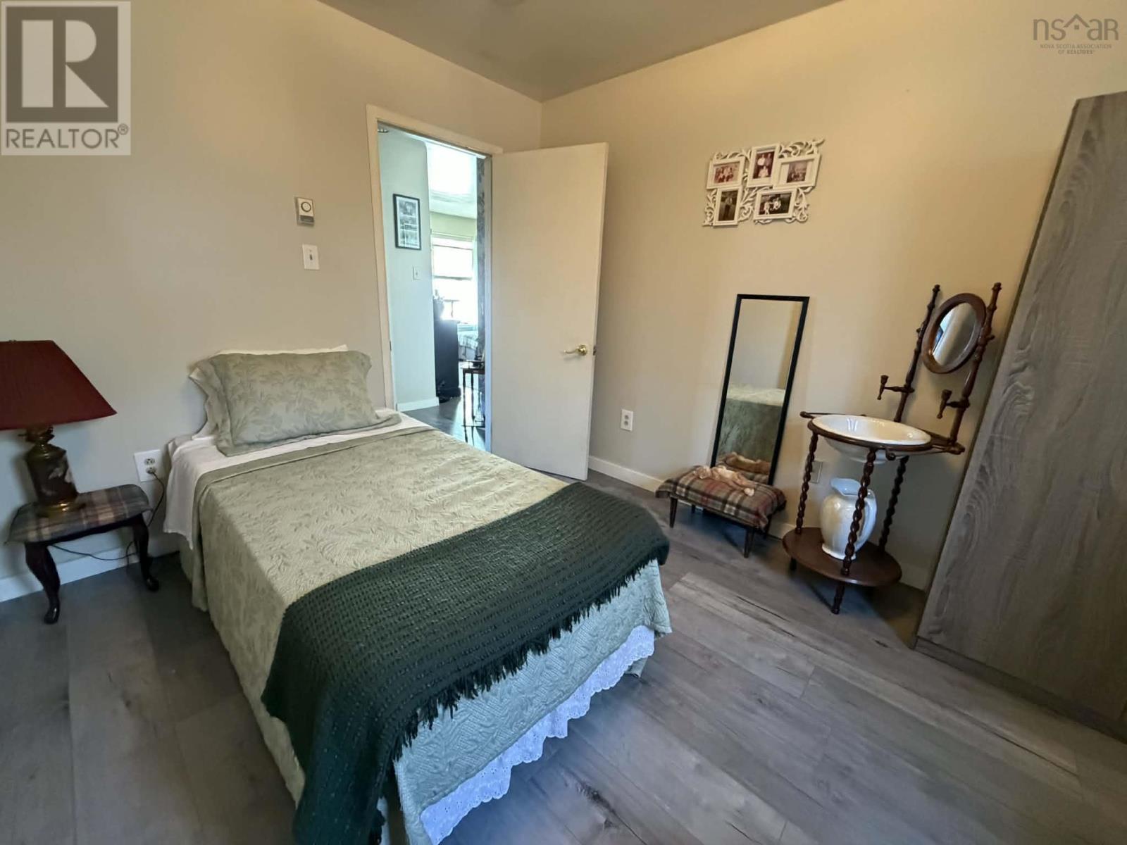 126 Pembroke Road, Grand Étang, Nova Scotia  B0E 1H0 - Photo 40 - 202607094