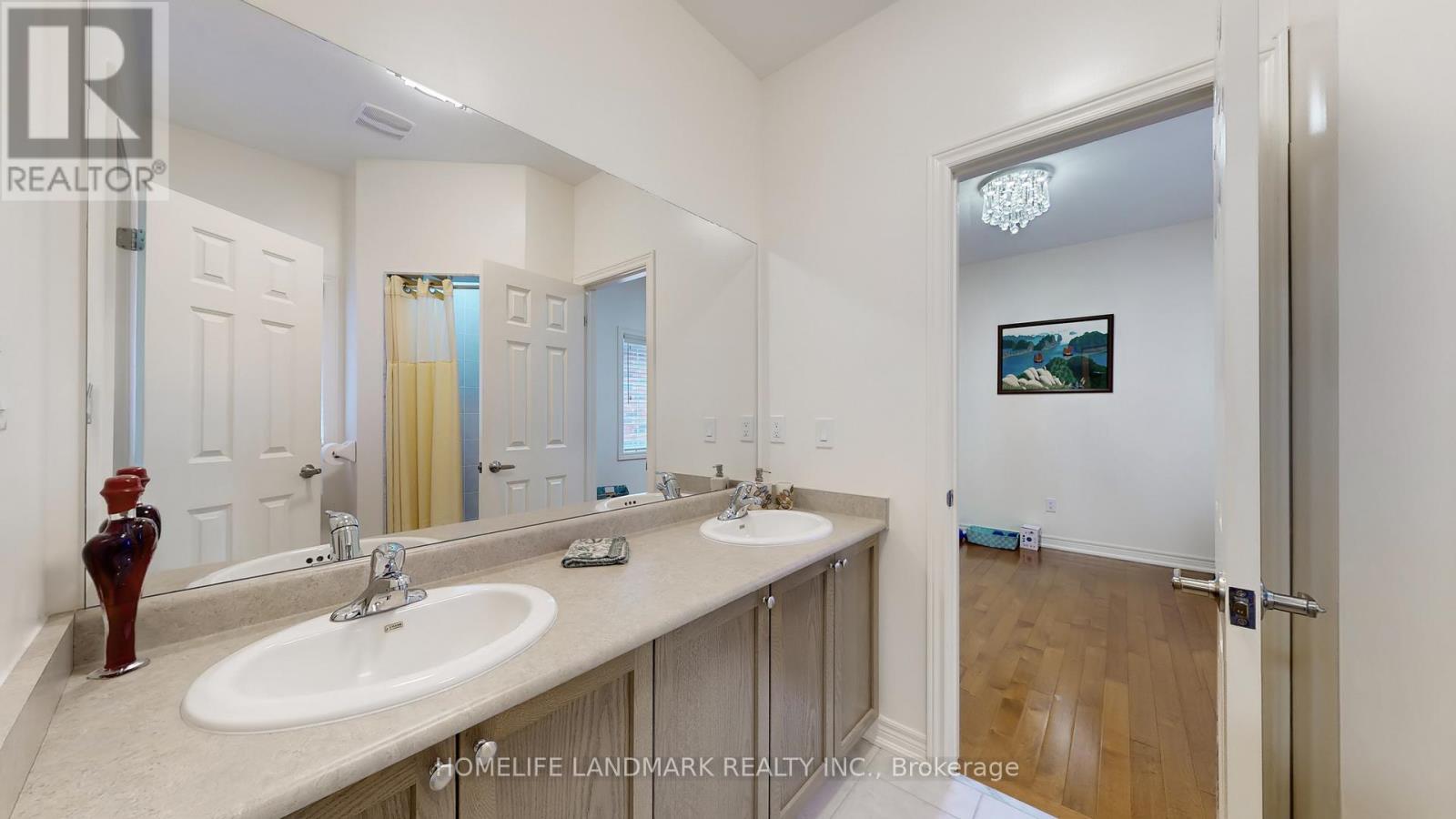 98 Fitzmaurice Drive, Vaughan, Ontario  L6A 4X6 - Photo 38 - N12527634