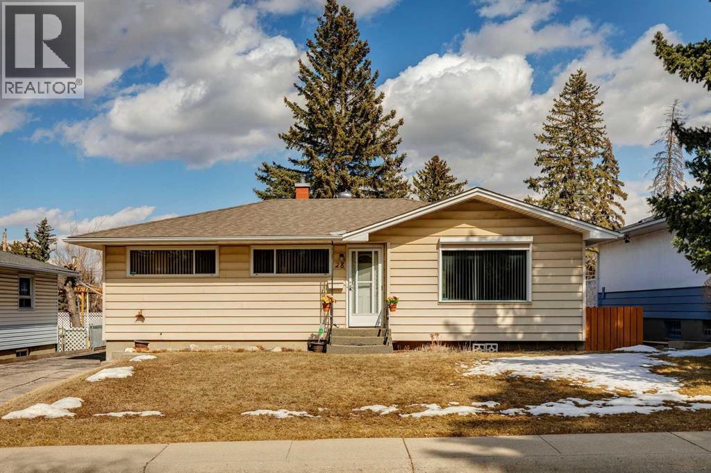 28 Fairview Crescent SE, Calgary, Alberta