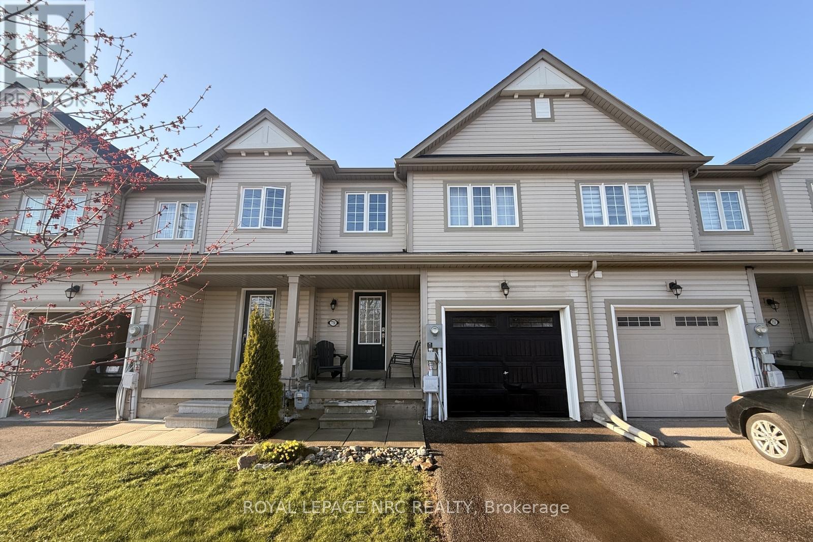 7759 WHITE PINE CRESCENT, Niagara Falls, Ontario