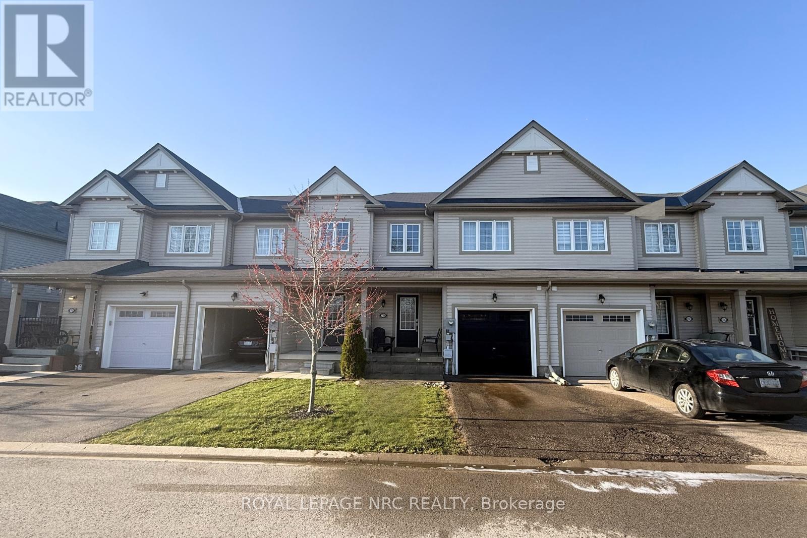 7759 White Pine Crescent, Niagara Falls, Ontario  L2H 0P1 - Photo 3 - X12634524