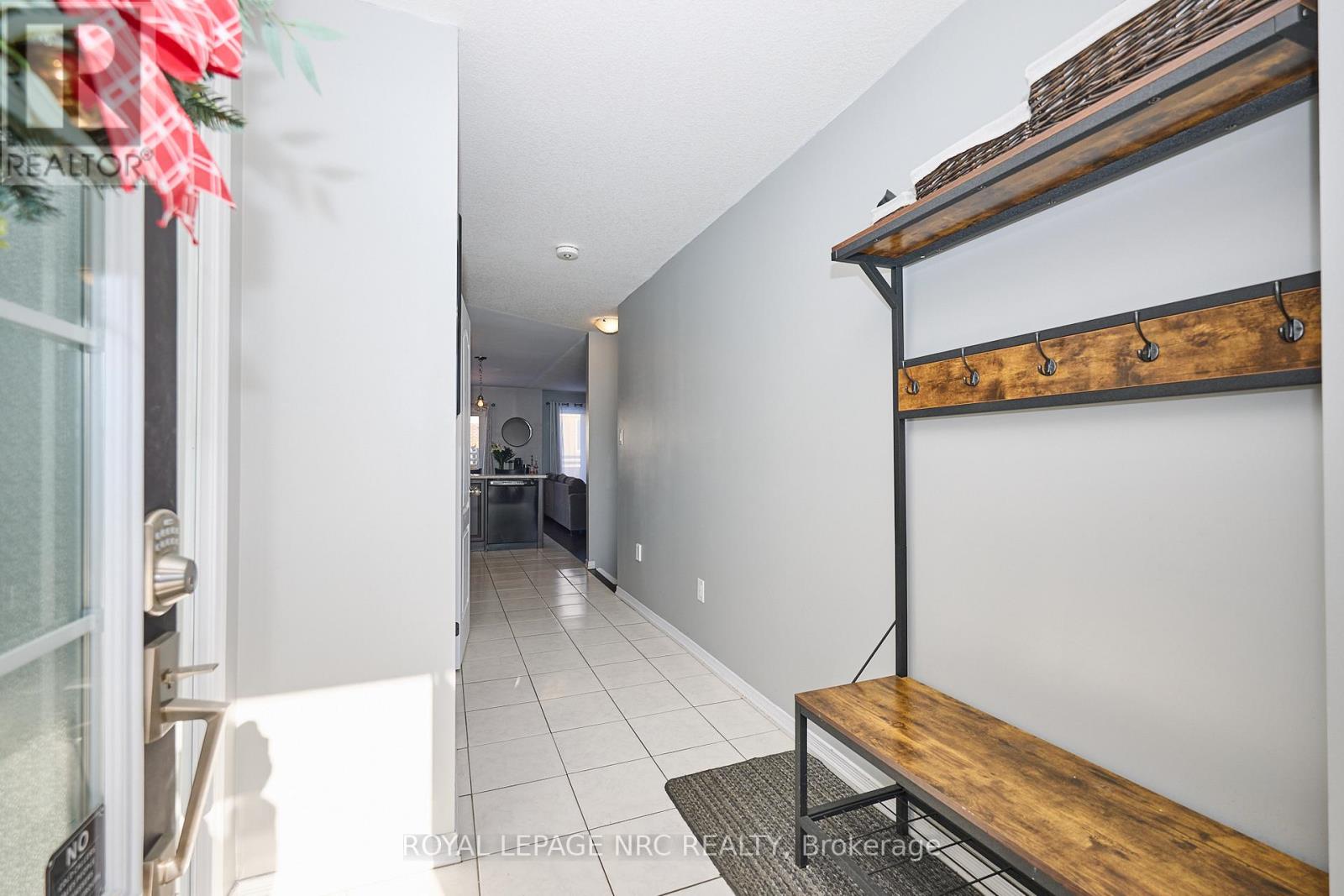 7759 White Pine Crescent, Niagara Falls, Ontario  L2H 0P1 - Photo 5 - X12634524