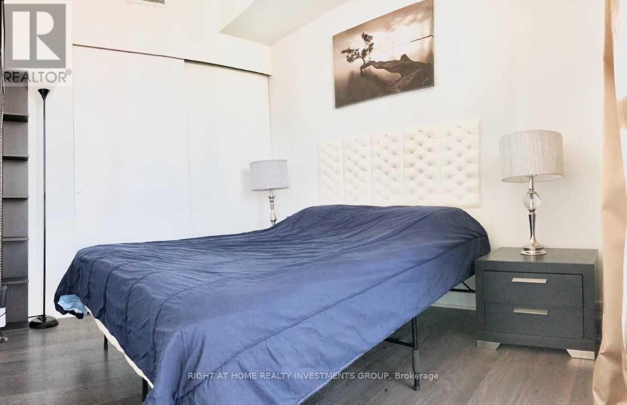 3201 - 110 Charles Street E, Toronto, Ontario  M4Y 1T5 - Photo 8 - C12987794