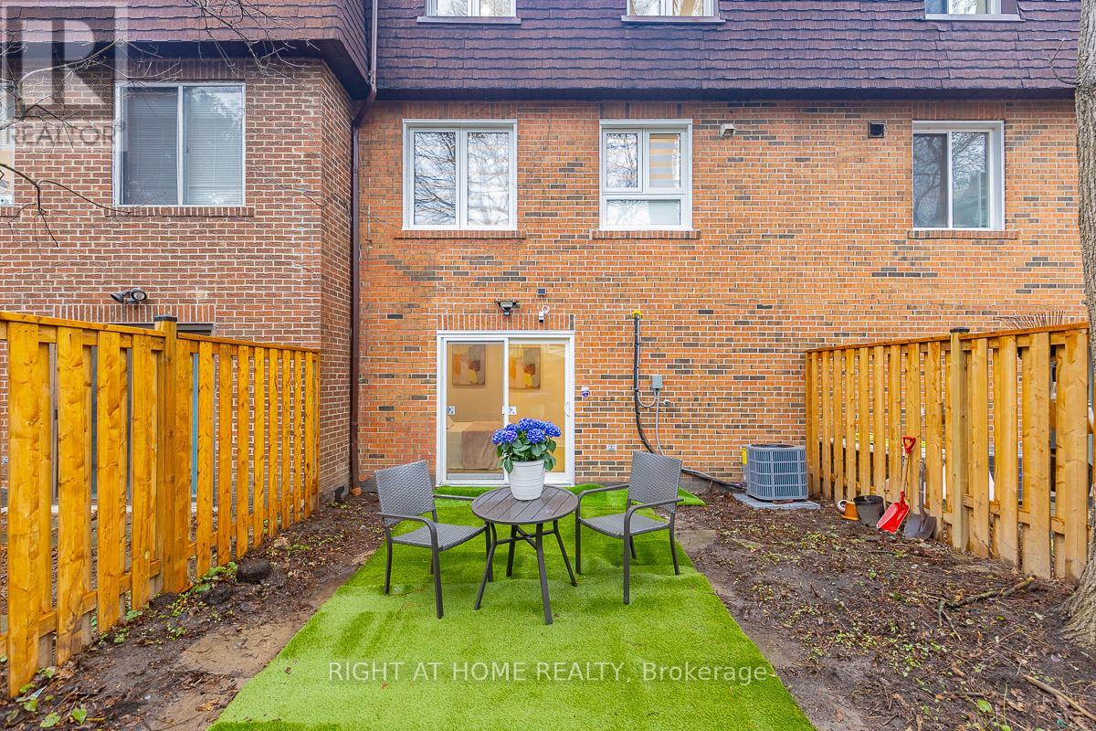 176 - 160 Palmdale Drive, Toronto, Ontario  M1T 3M7 - Photo 16 - E12987790