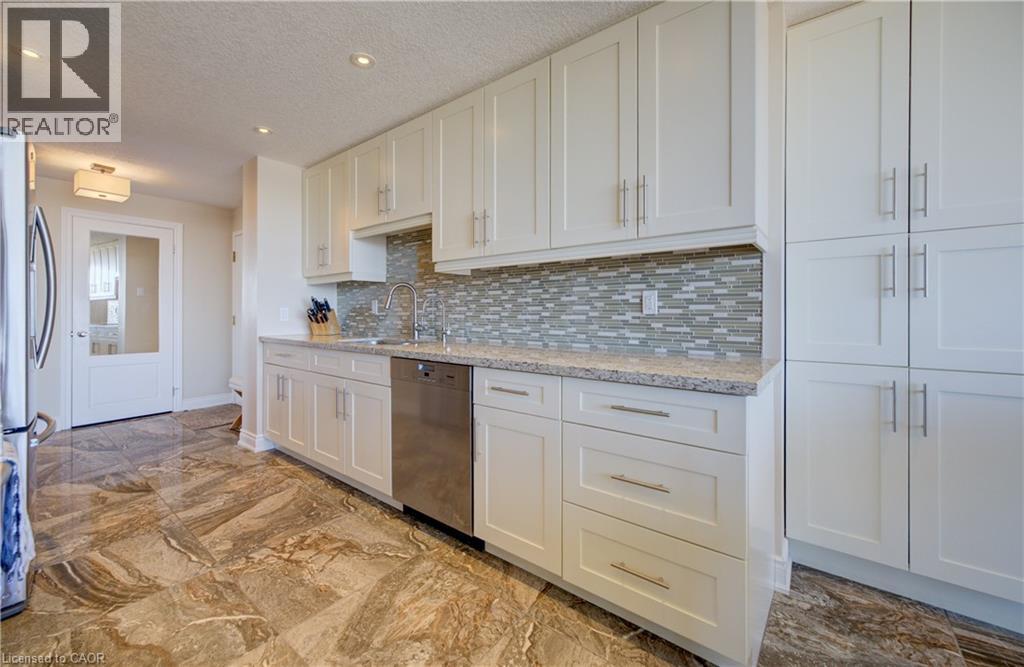 6 Willow Street Unit# 2206, Waterloo, Ontario  N2J 4S3 - Photo 12 - 40816585