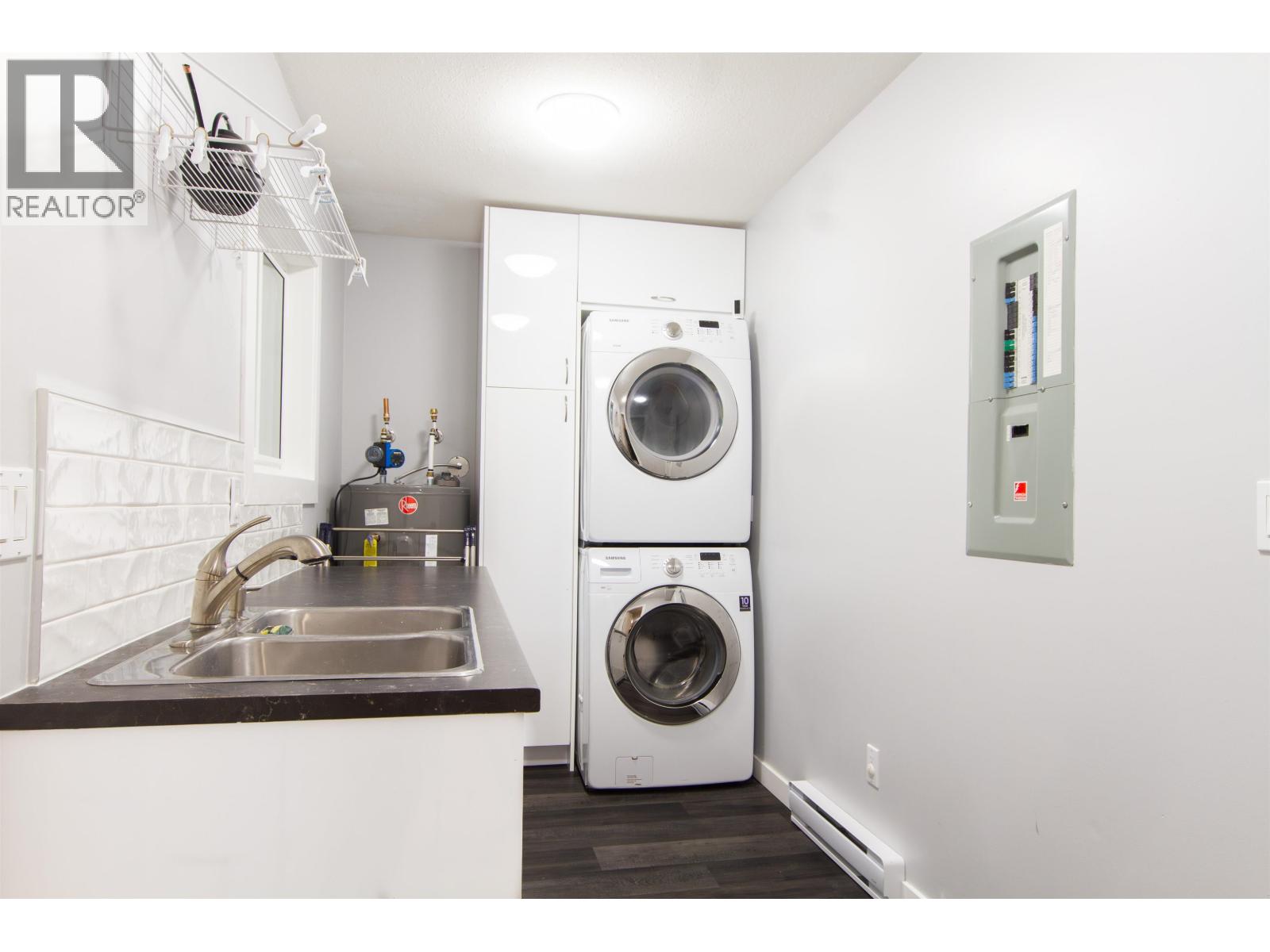 1027 Pia Road, Squamish, British Columbia  V0N 1T0 - Photo 18 - R3110130