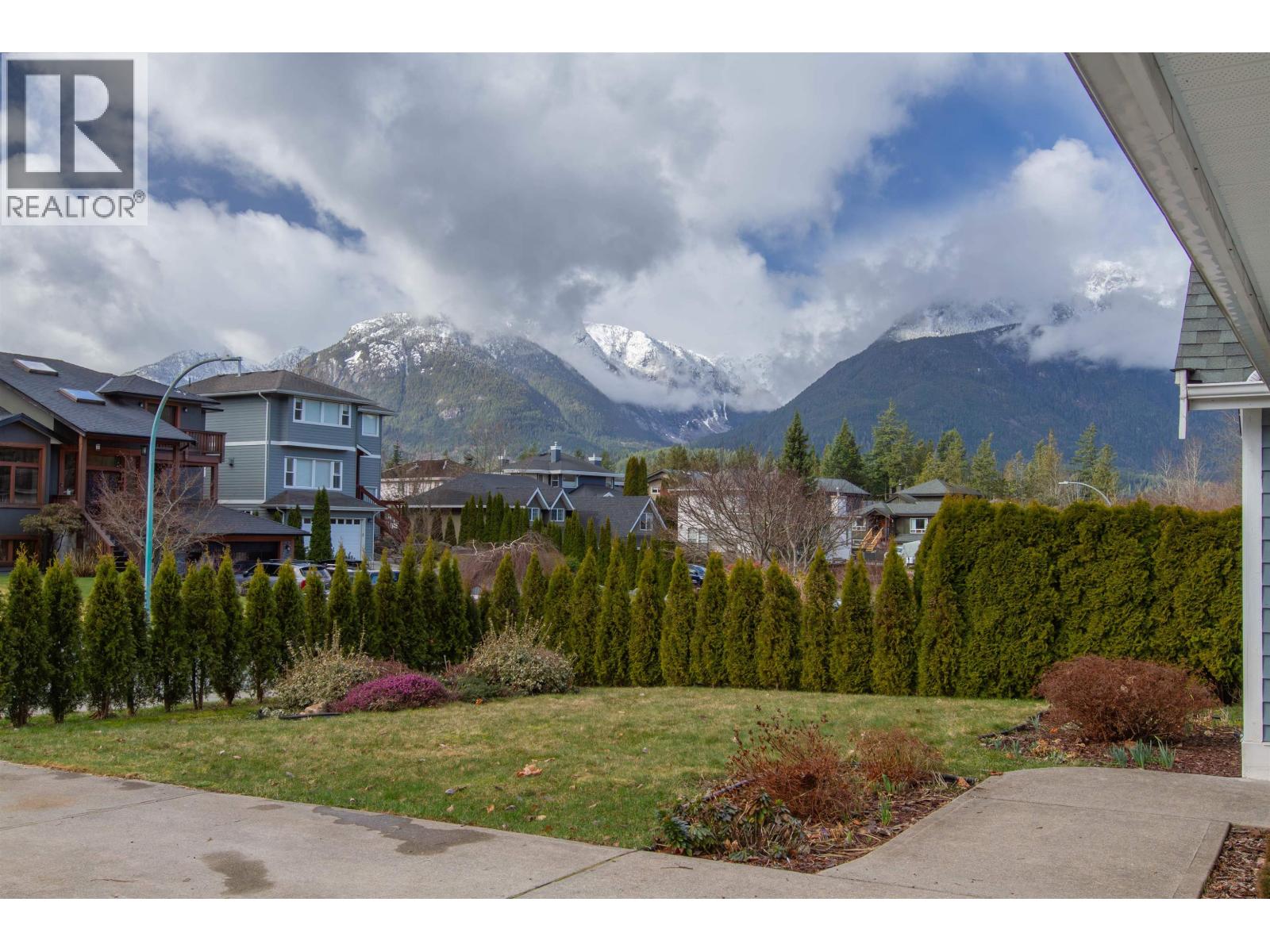 1027 Pia Road, Squamish, British Columbia  V0N 1T0 - Photo 24 - R3110130
